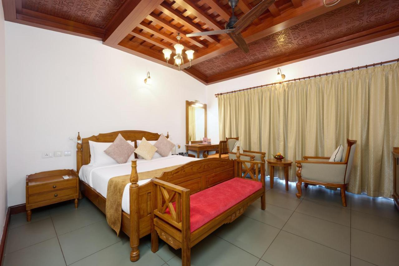 Gokulam Grand Resort & Spa, Kumarakom Kültér fotó