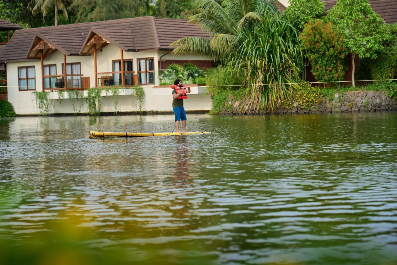 Gokulam Grand Resort & Spa, Kumarakom Kültér fotó