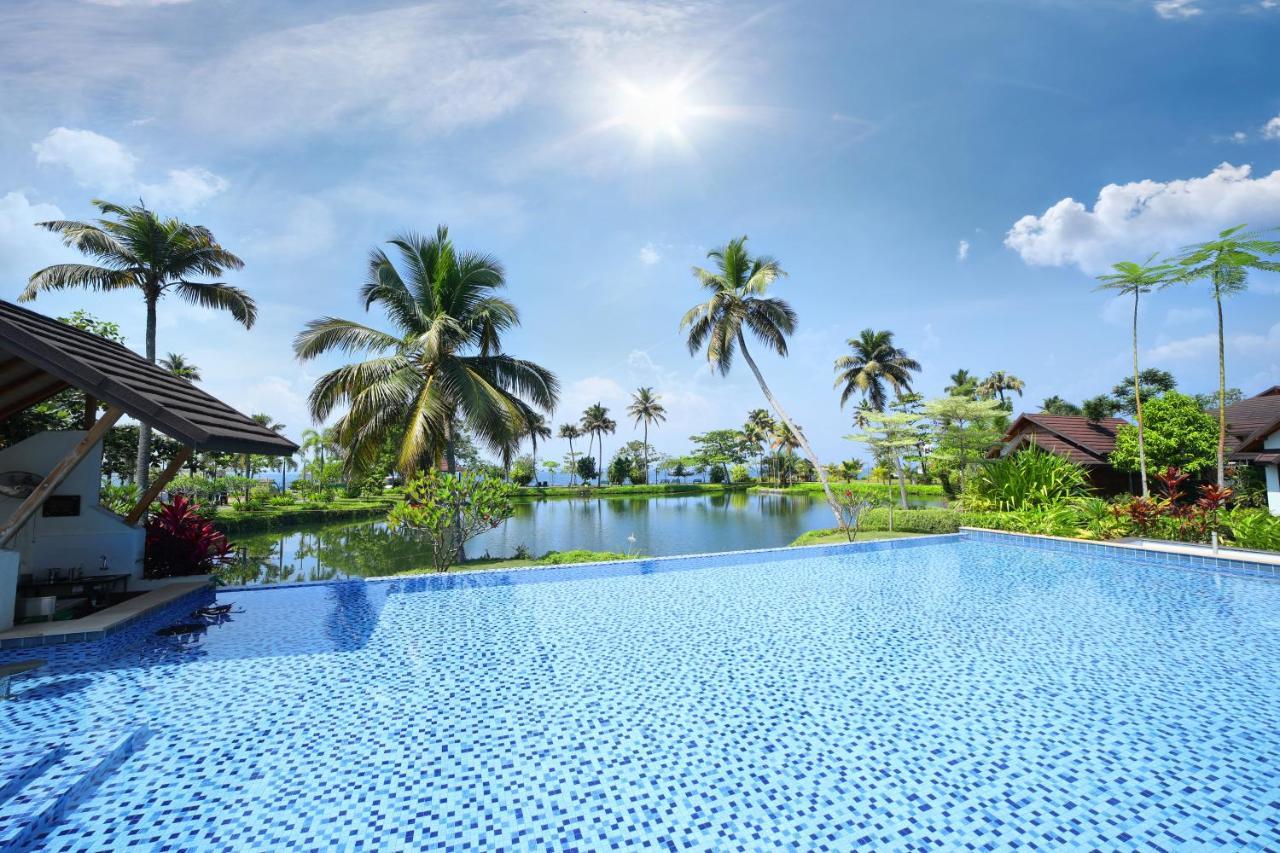 Gokulam Grand Resort & Spa, Kumarakom Kültér fotó